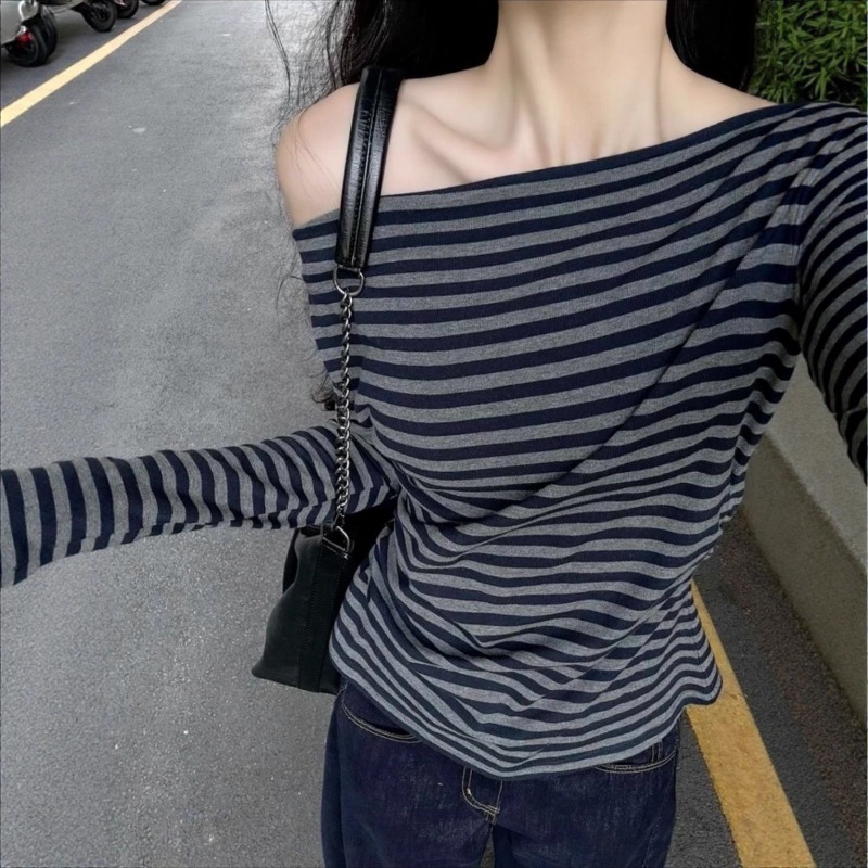 Blouse Off Shoulder - Blusa Feminina Vintage Listrada de Manga